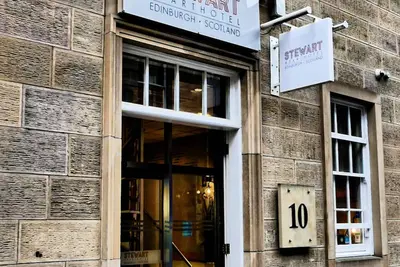 Image de Stewart by Heeton Concept