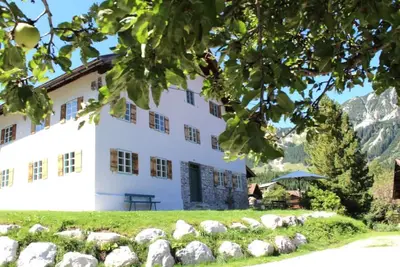 Image de Vacation home for sole use for up to 8 people 4 bedrooms 2 bathrooms