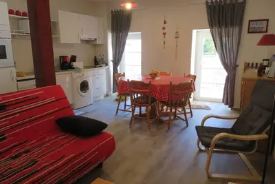 Image de Appart 6 personnes, 2 chambres, parking, proche télécabine et centre-ville