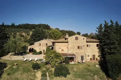 Image de Villa de vacances à louer dans le Chianti - Villa de vacances dans le Chianti près de Florence et de Sienne