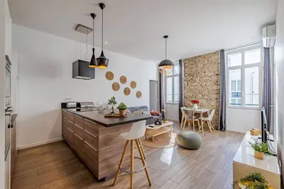 Image de Yellow Corner