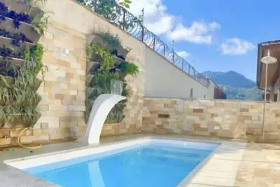 Image de Belle maison au milieu de la nature, communauté fermée 24 heures