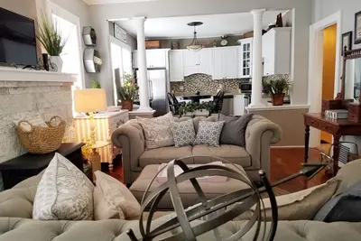 Image de Bungalow Boutique La'Chic 3 Chambres / 1. 5Baths