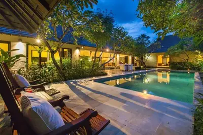 Image de Villa vue jardin avec 3 chambres à 10 minutes de la place Seminyak