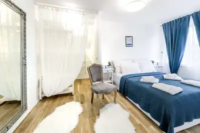 Image de Exclusif, spacieux et central!