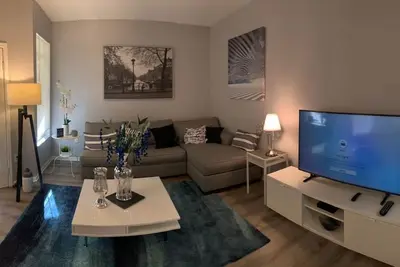 Image de Bel appartement à Avalon Clearwater; 2b, 2b Condo De Luxe.