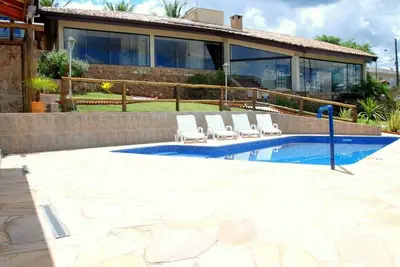 Image de ***** Magnifique Maison ***** (A - à 1Km du centre) p jusqu'à 12 personnes