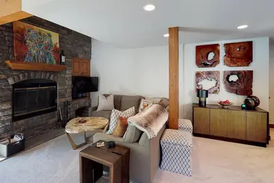 Image de Condo de luxe 3br + Loft Vail avec terrasse privée