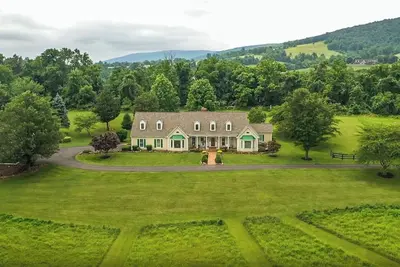 Image de Maison entière - Meadowbrook à Round Hill, Va