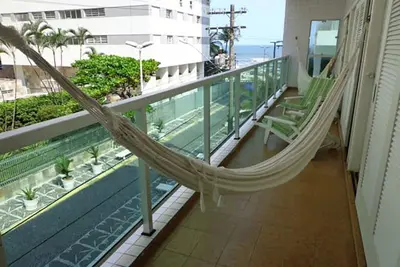 Image de Appartement avec balcon et vue mer