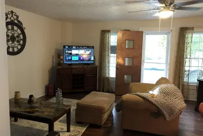 Image de Turn of 20th Century Ashland Home - Très bien situé