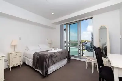 Image de Belle maison centrale avec balcon Auckland City