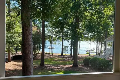 Image de ** Nouveau ** Lac Cottage Lac Oconee dans Reynolds Plantation - Grands Eaux