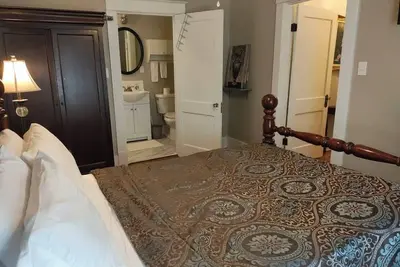 Image de King / Queen 2bed, cuisine, patio