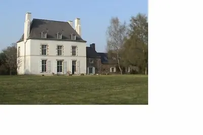 Image de Saint Malo Manoir historique Gite 8Personnes