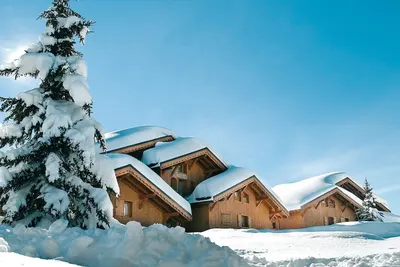 Image de Ski Au Pied Les Saisies  Appartement de standing /piscine intérieure