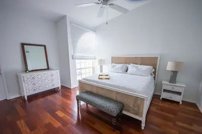 Image de Superbe maison de 3 chambres à quelques pas de la plage!