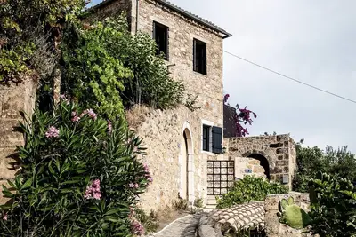 Image de The Olive Tree Residence - une expérience unique de la tour Mani