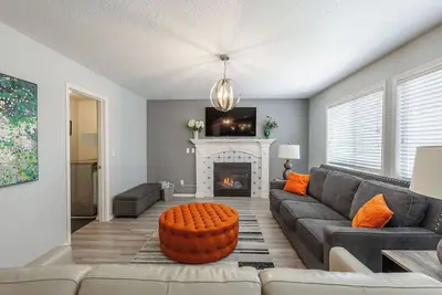 Image de Nouveau - Maison haut de gamme avec nouveaux lits et meubles près du village (boutiques et restaurants)