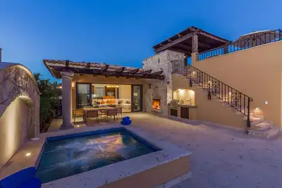 Image de Luxe 3bdr Casita 2 @ Diamante Golf & Pacific Ocean View Rooftop par V&L Vacation