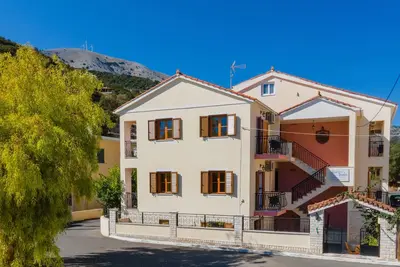 Image de Un studio bas pour 2 à proximité du centre Agia Efimia