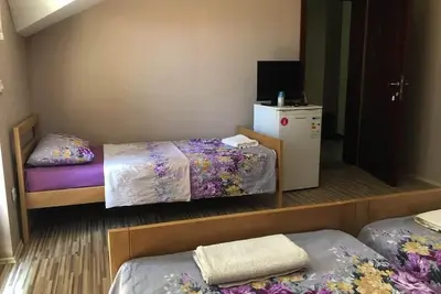 Image de Struga - Chambres / Dhoma / Sobi - (Triple)