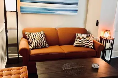 Image de ★ 3min à Kellogg Park 2br ★ Plymouth ★ Parking ★ W / D ★