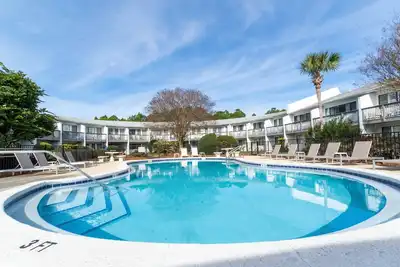 Image de CŒUR De Seagrove Beach À Distance Des Commerces / Salons *** WiFi Gratuit ***