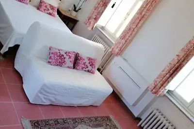 Image de Boutique Studio Apartment dans la région viticole Roero du Piémont, près d'Asti et d'Alba.