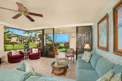 Image de Luxueux condo à Maui, à quelques pas de la piscine en bord de mer et de Polo Beach