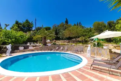 Image de Club Villamar - Une villa agréable authentiquement espagnole avec entrée indépendante, piscine ro. . .