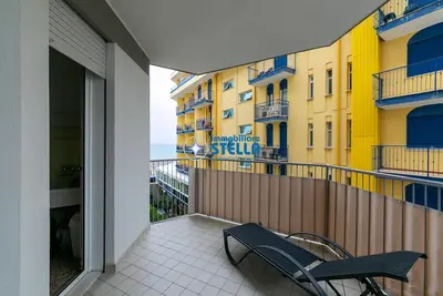 Image de * Studio with terrace * [ Parking + Beach]