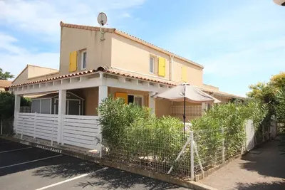 Image de Jolie maison d'angle T3 climatisée, 2 chambres, dans résidence Le Clos De Socorro avec piscine. . .