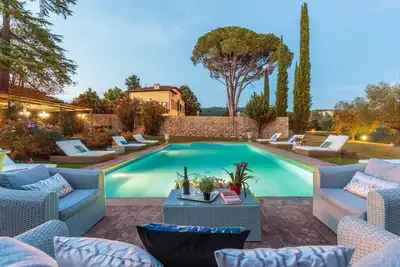Renaissance Winery Villa Dans Les Vignes, 8 Chambres À Coucher, 7 Bains, Wifi, Air Con