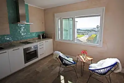 Image de Casa Asha est un studio élégant et aéré avec une vue séduisante sur l'océan