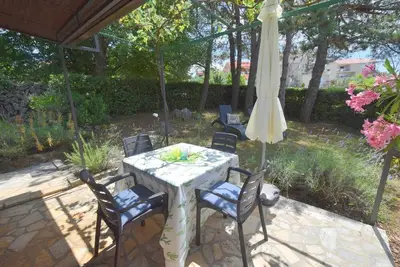 Image de Appartement de vacances Malinska pour 1 - 4 personnes avec 1 chambre à coucher - Appartement de vaca