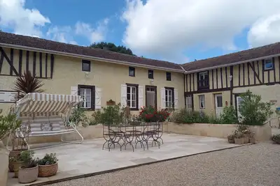 Image de à Dassabet, une maison de vacances en milieu rural