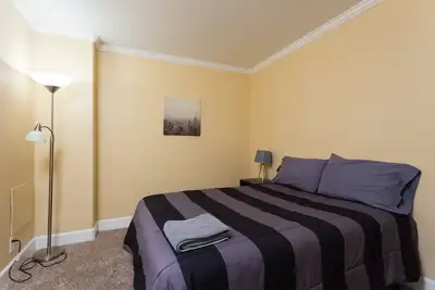 Image de Condo de luxe tout compris avec parking, blanchisserie, wifi, câble