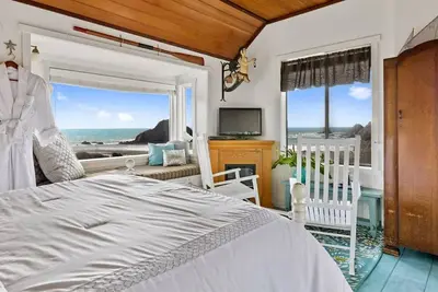 Image de Cottage avec accès à l'océan et vue sur l'océan Elk Cove Inn & Spa