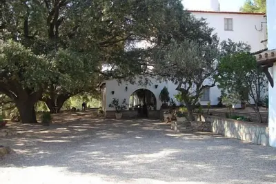 Image de Gîte (location complète) Masia Catalana Al Bosc de Valls pour 22 personnes