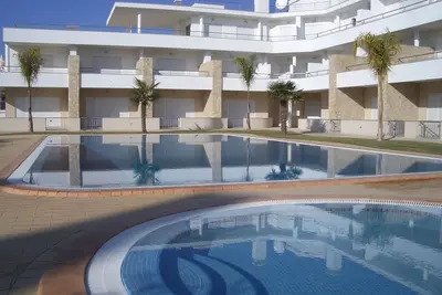 Image de Appartement confortable avec piscine commune