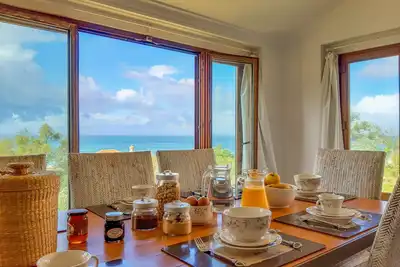 Image de Beachfront Home Casa da Nau