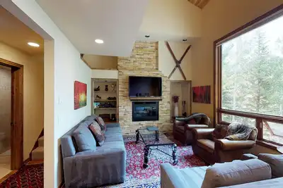 Image de Élégant 2 chambres Vail Loft étapes de Creek-Mr2e