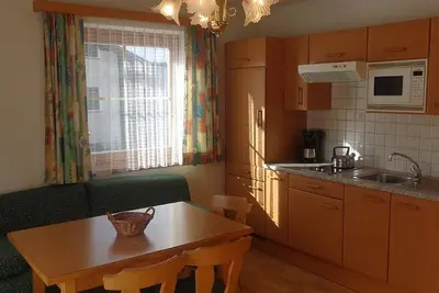 Image de Appartement B (2-4 personnes / 1 chambre à coucher, 1 bedron) - Alpenland, maison de vacances