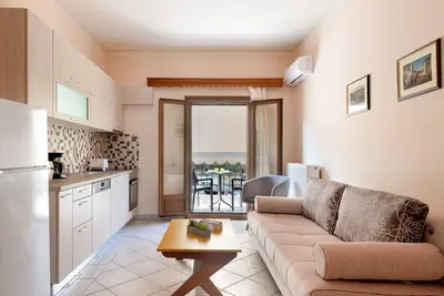 Image de L'appartement confortable avec vue sur la montagne de Katerina