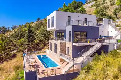 Image de Villa Mia with private pool, Whirlpool, gym, sauna, sea views