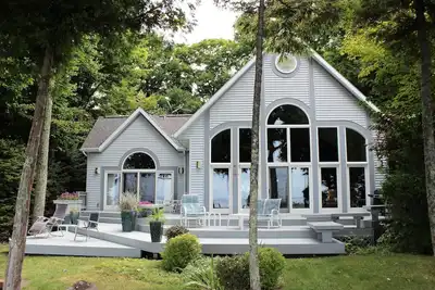 Image de Wavesong Cottage: Perché sur le lac Michigan entre Ludington et Manistee