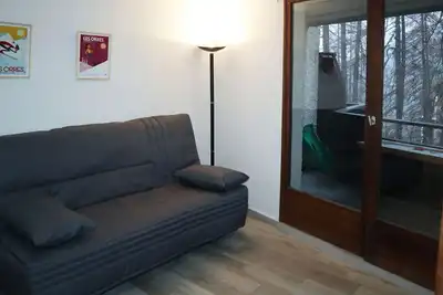 Image de Studio calme en forêt, proche télésiège et commerces