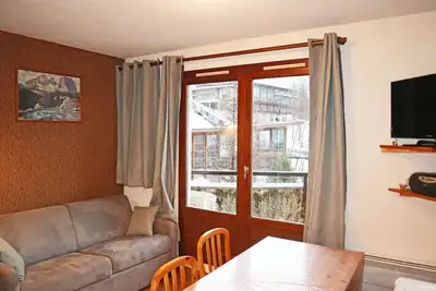 Image de Studio cosy aux Orres, accès direct pistes, balcon sud, 4 pers, proche patinoire