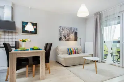 Image de Obozowa 20 | Beige Apartment | Parking | Desk